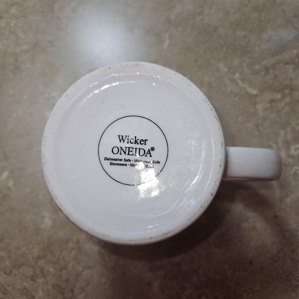 Oneida Wicker White Stoneware Coffee Mug Cup Textured Pattern Basketweave - Picture 5 of 7
